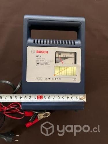 Cargador de batería potátil BOSCH BC4