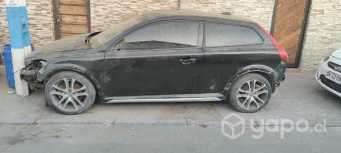 Puerta delantera izquierda Volvo c30