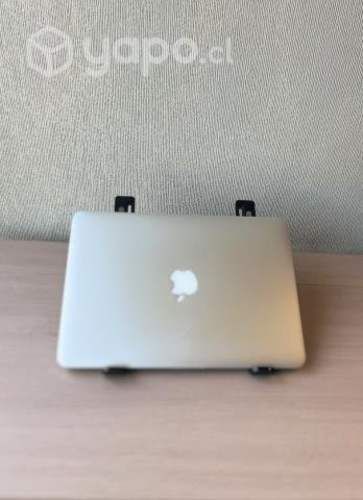 Macbook Pro 13 Retina (Batería nueva)