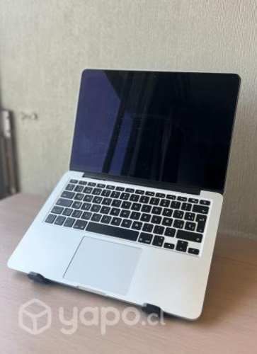 Macbook Pro 13 Retina (Batería nueva)