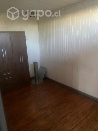 Se arrienda casa interior