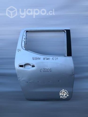 Puerta trasera rh nissan np