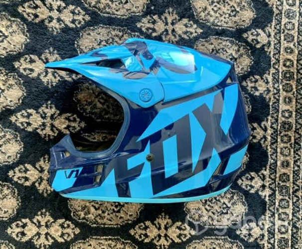 Equipamiento de moto completo marca FOX