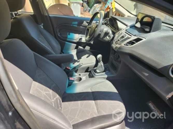 Ford fiesta 2012