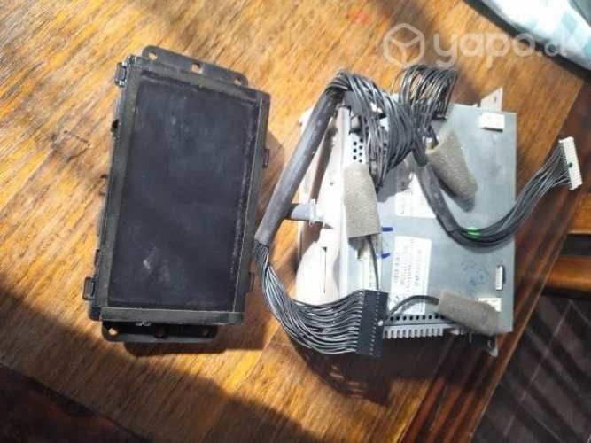 Radio Mahindra y Módulo, Modelo Xuv500 W6.