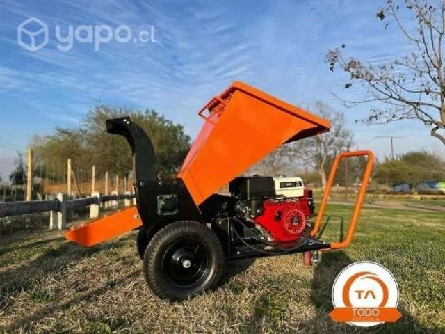 Chipeadora Profesional 16 HP