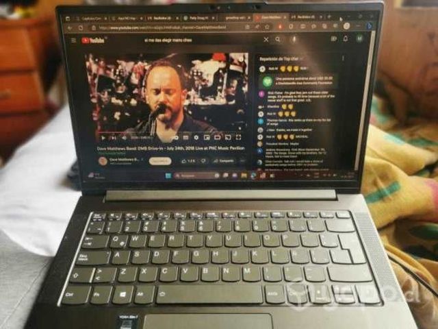 Laptop Yoga Slim LENOVO