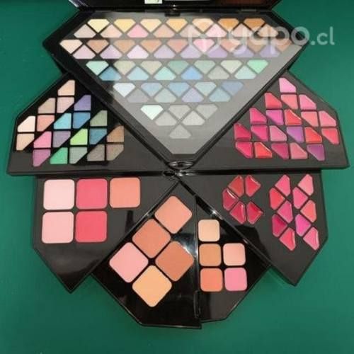 Maquillaje nuevo 130 colores