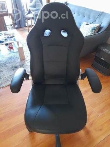 Silla ejecutiva muy comoda!