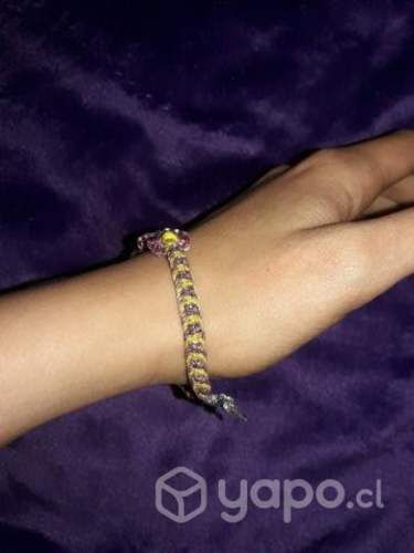 Pulsera artesanal