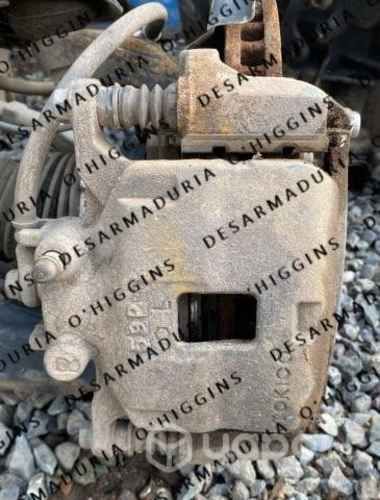 Mitsubishi L200 Dakar 2017 Cáliper delantero 4x2