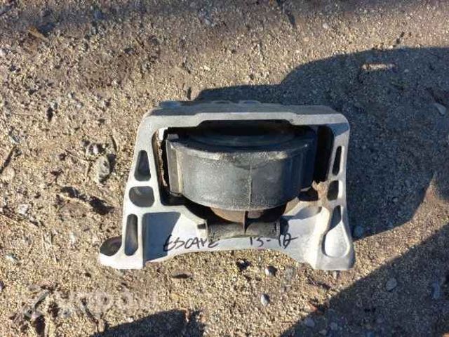 Soporte motor Ford Escape del 13 al 17