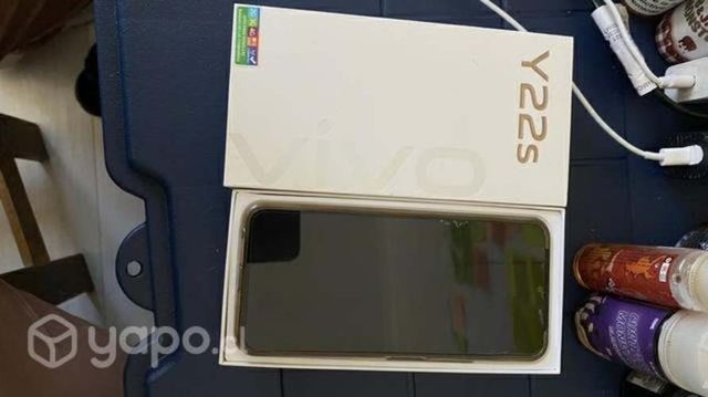 Vivo Y22S seminuevo