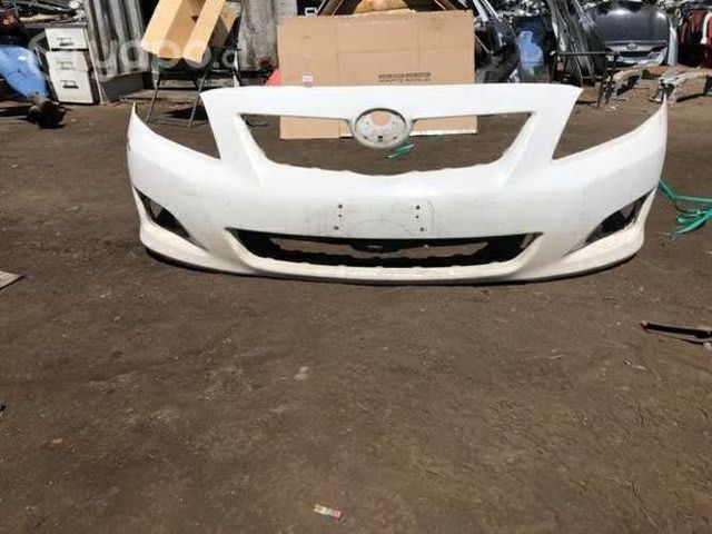 Parachoque Toyota corolla 2010