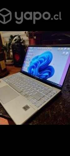 HP laptop envy
