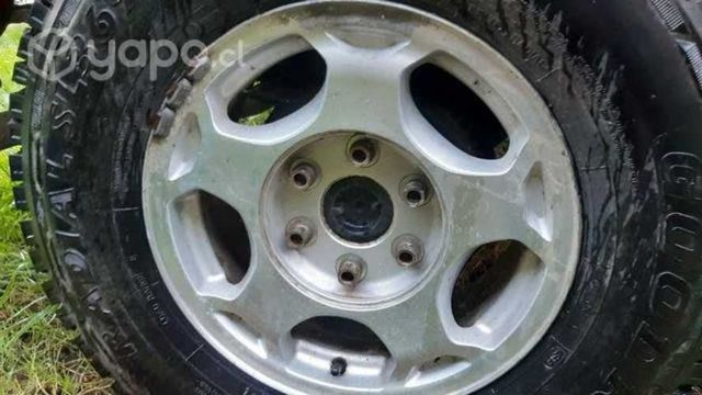 Llanta para camioneta