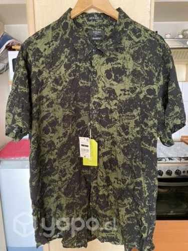 Camisa Guayabera BASEMENT NUEVA