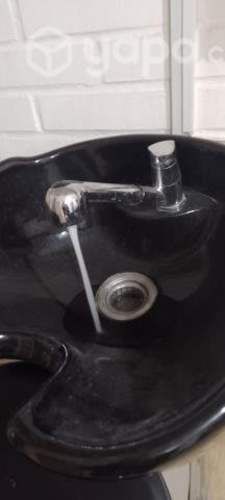 Lavapelo cerámico con grifería