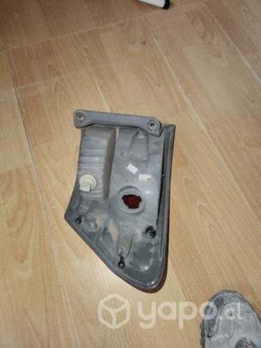 Foco trasero grand cherokee