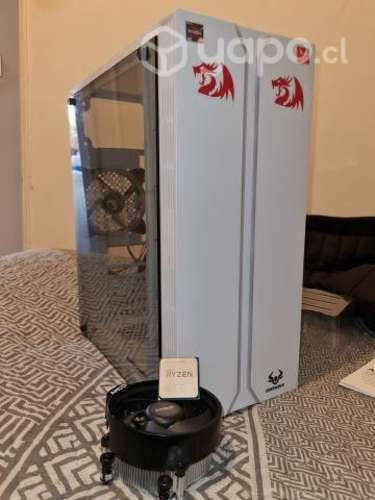 Procesador AMD Ryzen 3 3200G + Gabinete Centaurus