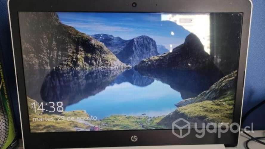 notebook por no uso en perfecto estado