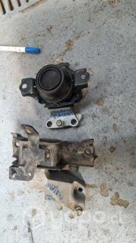 Soporte de motor de suzuki baleno