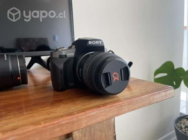 Cámara fotográfica Sony alpha330 + lente adicional