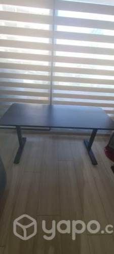 Mesa de escritorio ajustable