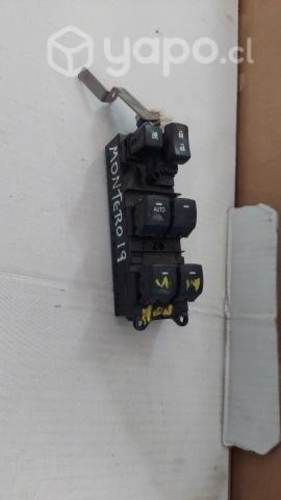 Botnera principal izquierda montero sport 2016