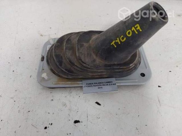 Funda Palanca Cambio (TYC017) Toyota Hilux 2015