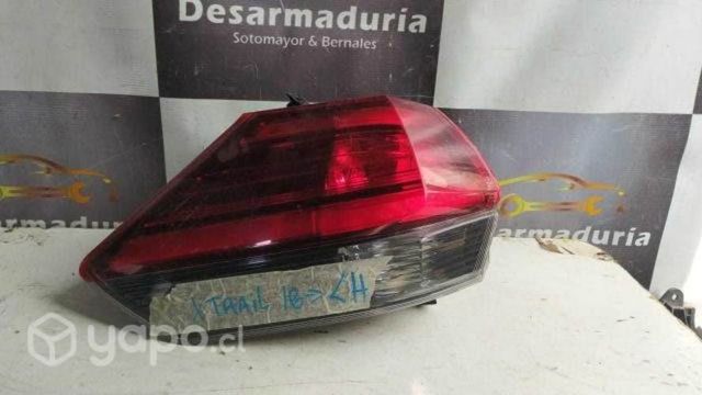 Foco trasero xtrail 2018 a 2022 Lh 2.0