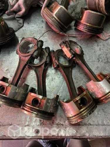 Biela y pistón Suzuki Alto 800