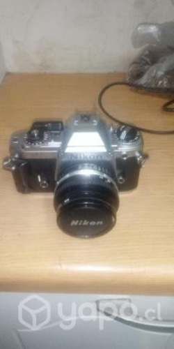 Cámara Nikon fg como nueva
