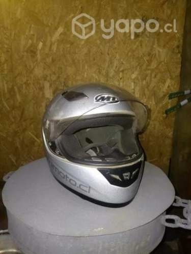 Casco de moto usado buen. Estado