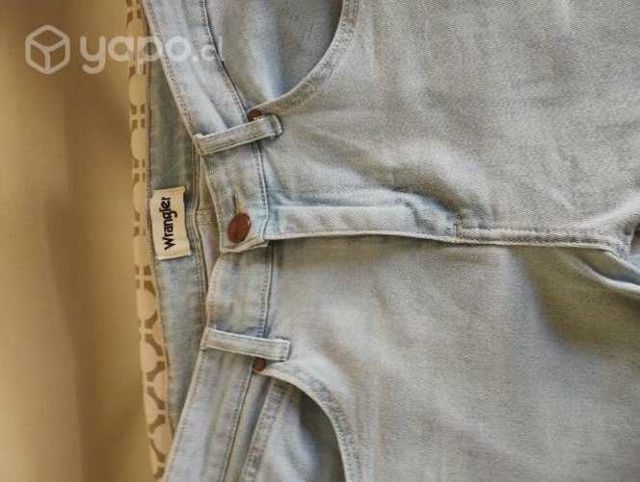 Jeans marca wrangler talla 42