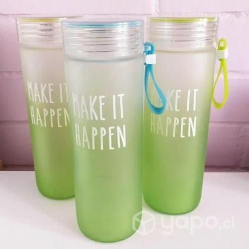 Botella vidrio con diseño, consumo líquido frio