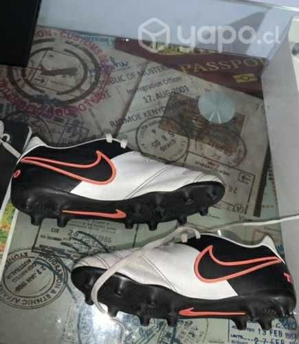 Chuteadores Nike Tiempo
