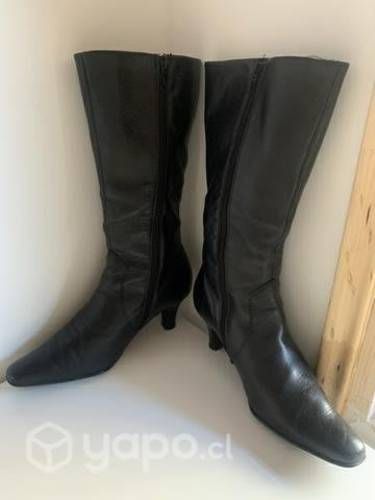 Botas de cuero