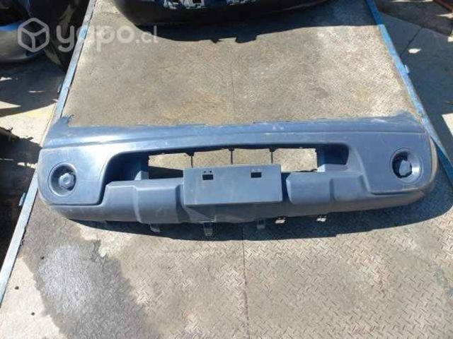 Parachoque Nissan Navara (Ancho) NUEVO sin uso