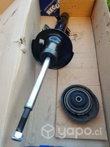 Amortiguador y cazoleta de Peugeot 208, 2017