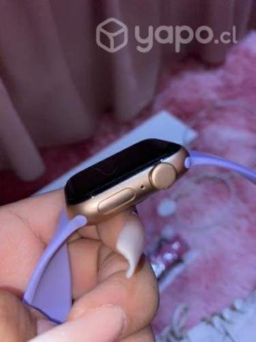 Apple Watch SE 40 mm Rose Gold