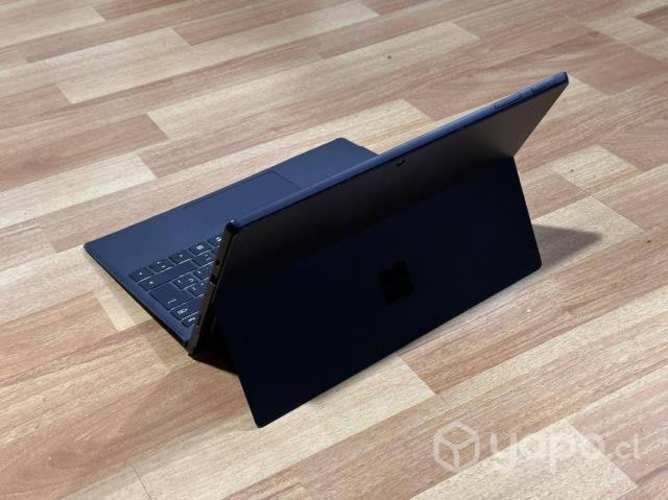 Surface 7 pro / i7-1065G7 / 16GB RAM / SSD / 3K