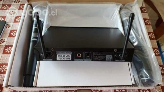 Micrófonos Gemini como nuevos solo se usaron 1 día