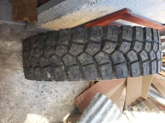 3 neumaticos para camion 275x80x22.5