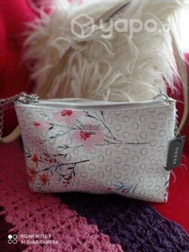 Cartera guess