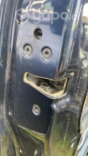 Chapa cerradura de puerta izquierda Mazda Bt 2018