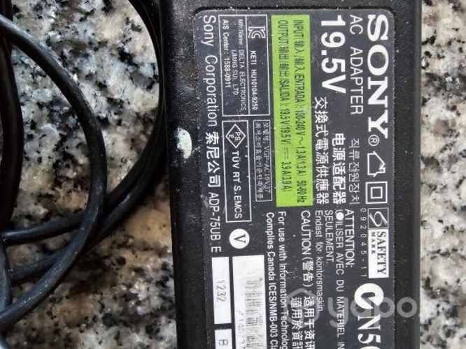 Cargador sony original notebook