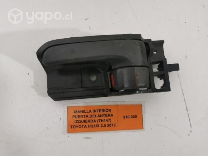 Manilla Int pta del izq (TH147) Toyota Hilux 2012
