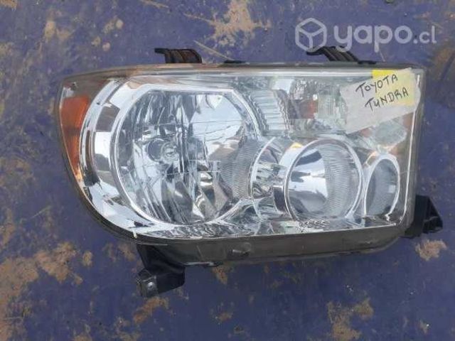 Toyota Tundra Foco Derecho 2010-2015