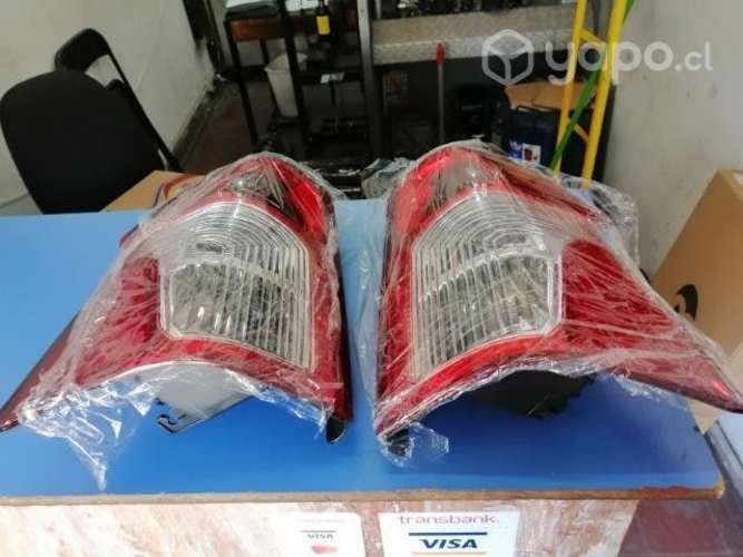 Focos trasero iz y der ssangyong actyon 2012 2020